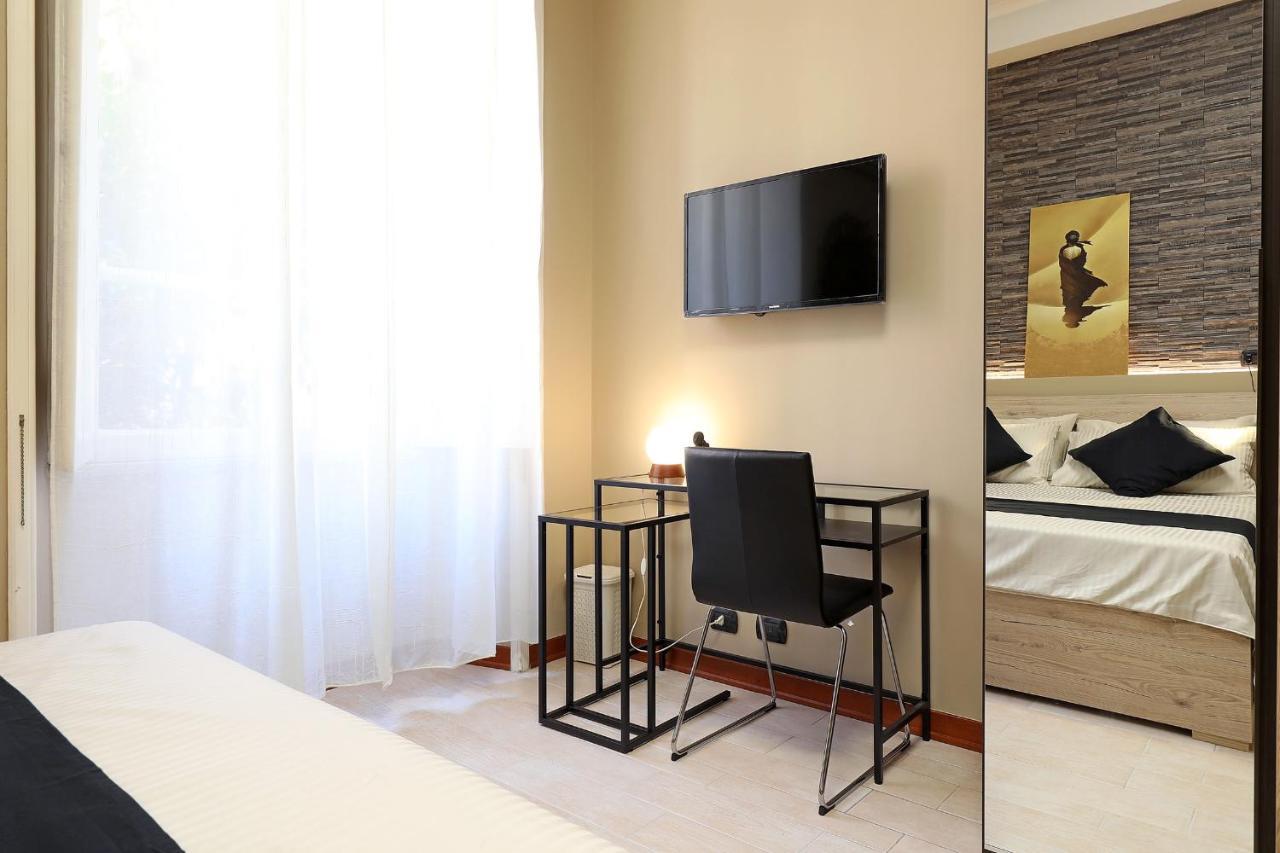 Olafo'S House Hotel Рим Екстериор снимка