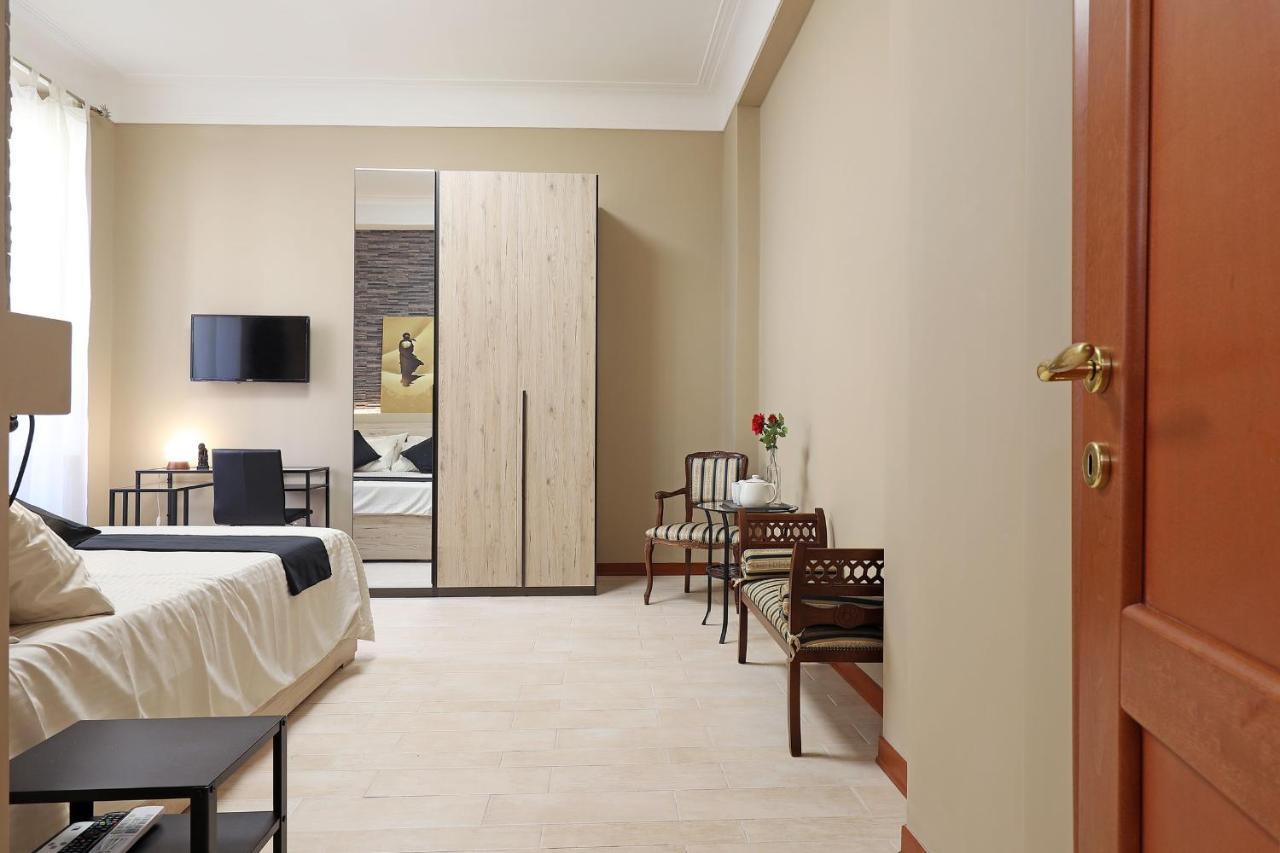 Olafo'S House Hotel Рим Екстериор снимка