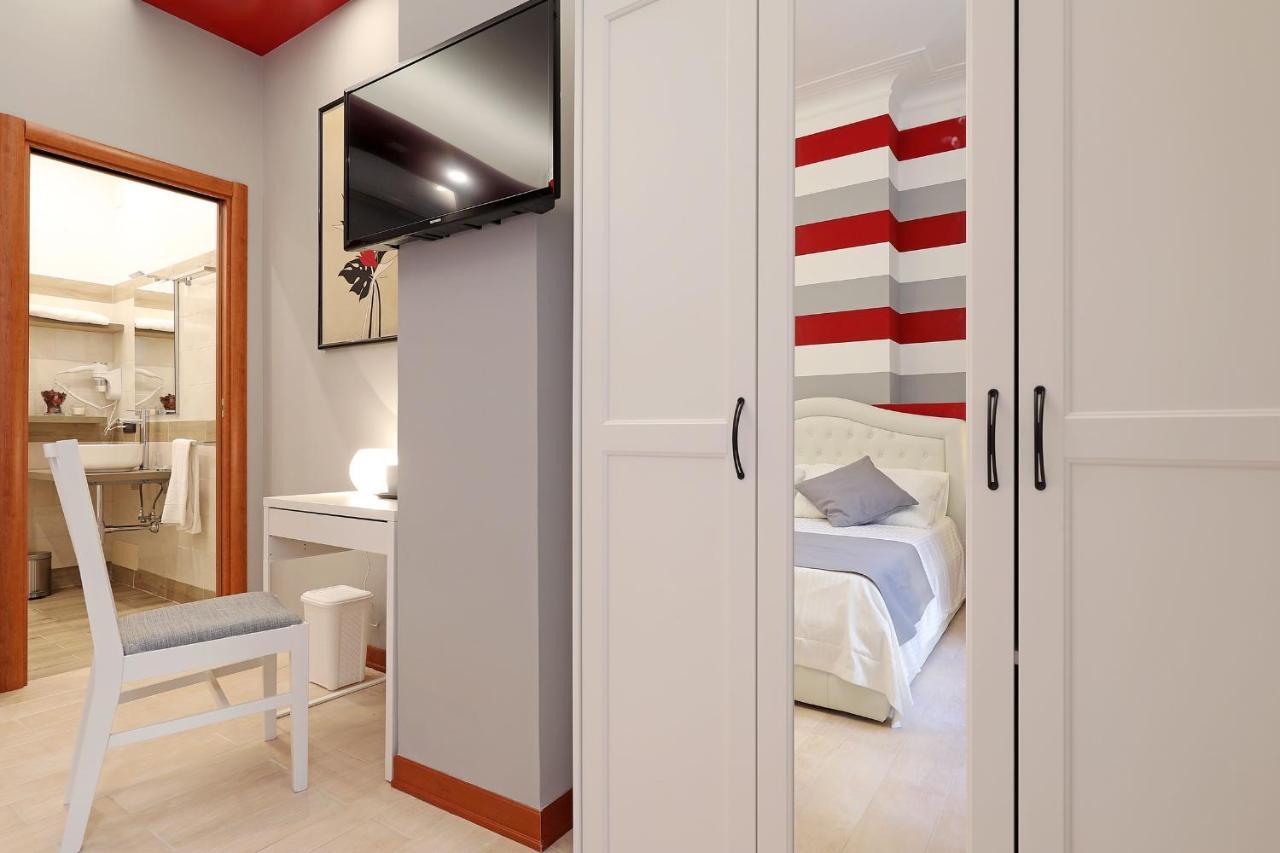 Olafo'S House Hotel Рим Екстериор снимка