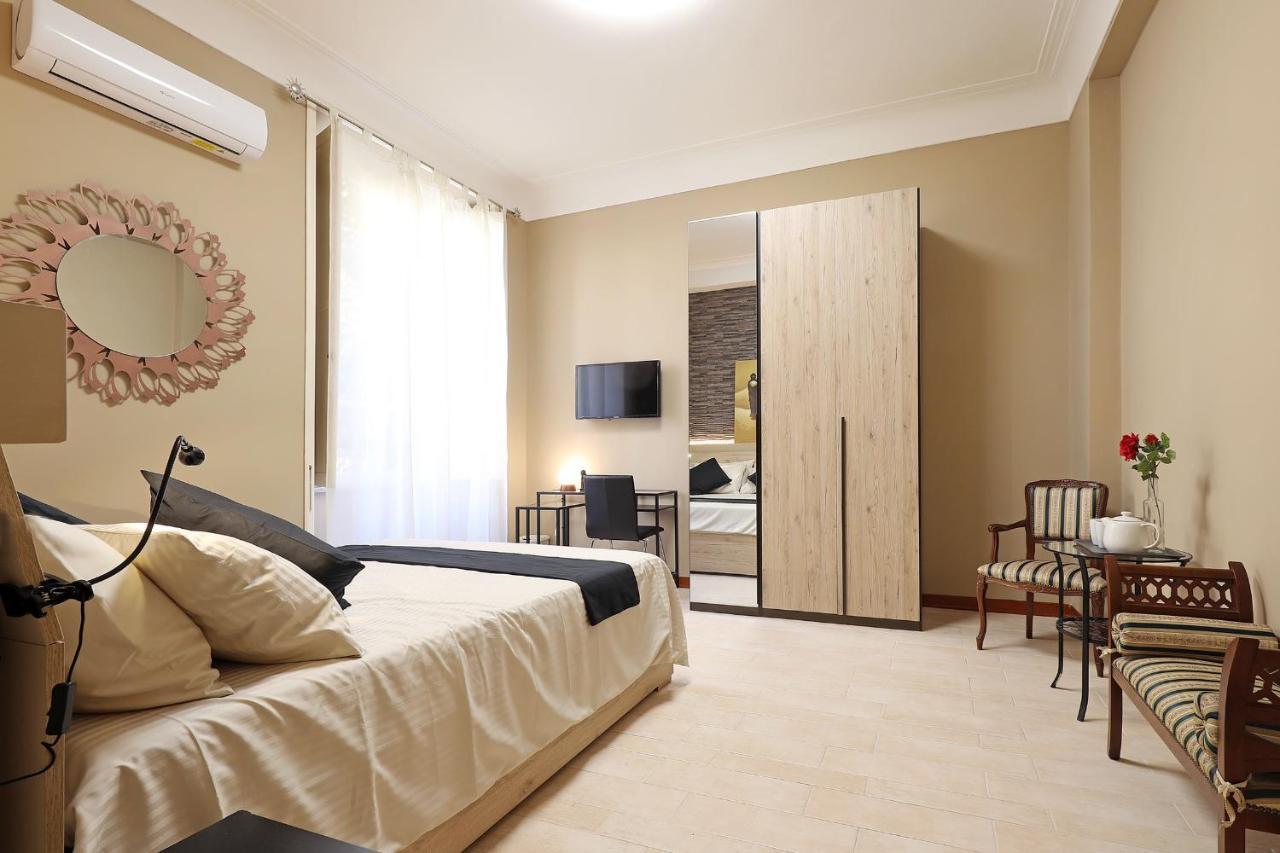 Olafo'S House Hotel Рим Екстериор снимка
