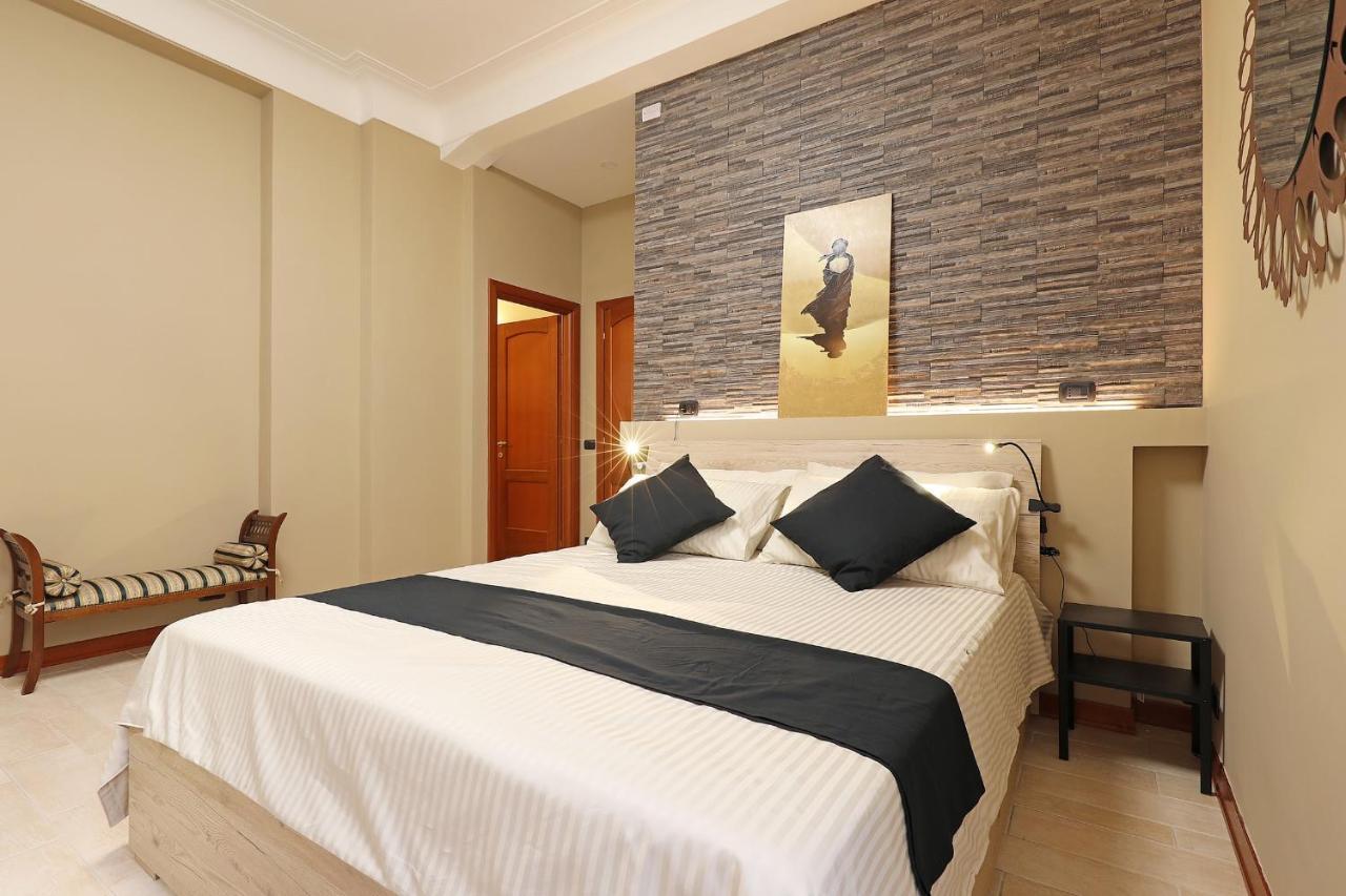 Olafo'S House Hotel Рим Екстериор снимка