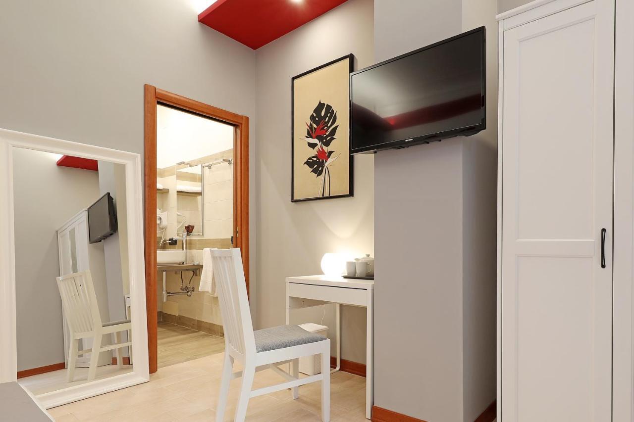 Olafo'S House Hotel Рим Екстериор снимка